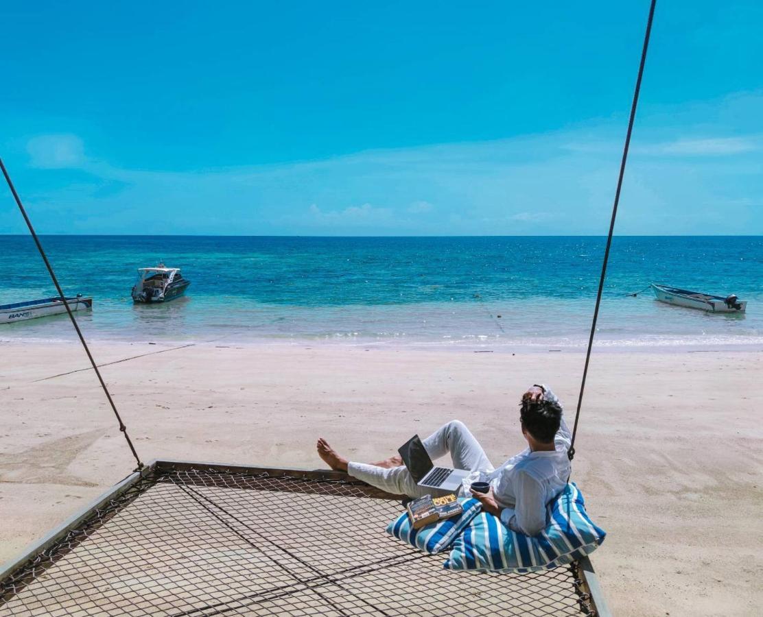Blue Tao Beach Hotel - Sha Plus Ko Tao Bagian luar foto
