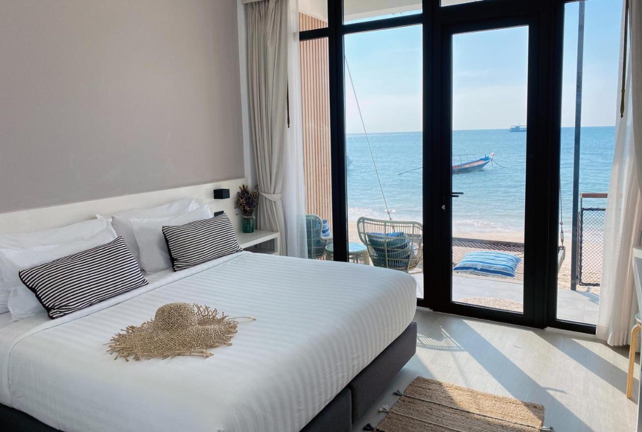 Blue Tao Beach Hotel - Sha Plus Ko Tao Bagian luar foto