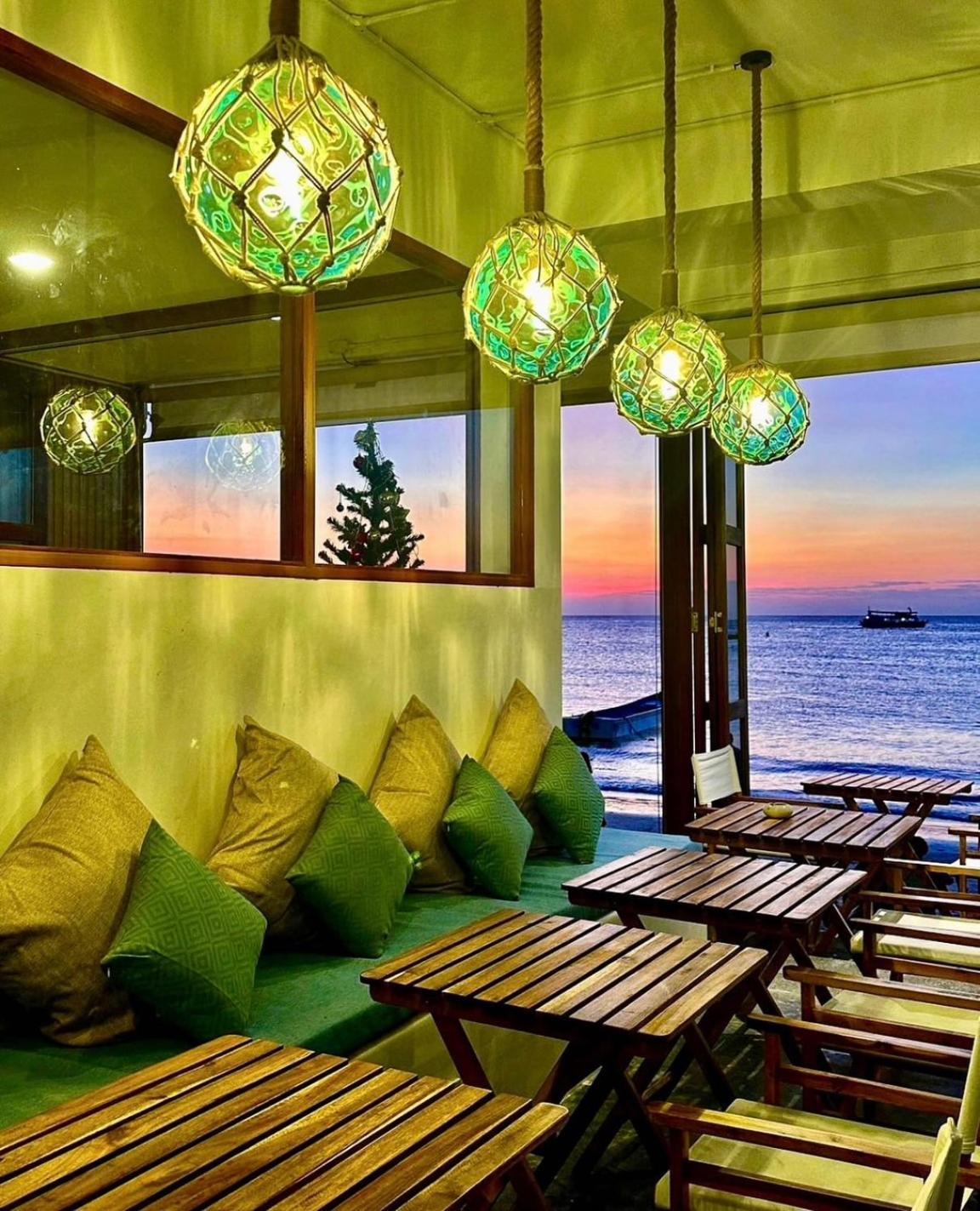 Blue Tao Beach Hotel - Sha Plus Ko Tao Bagian luar foto