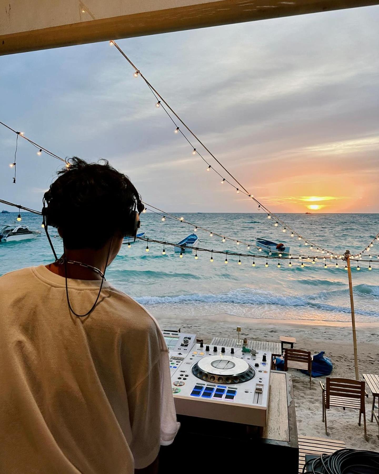 Blue Tao Beach Hotel - Sha Plus Ko Tao Bagian luar foto
