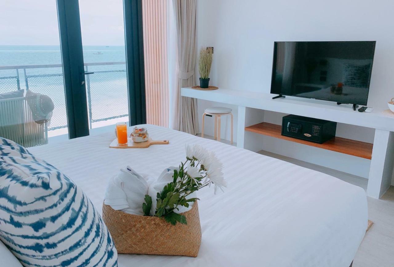 Blue Tao Beach Hotel - Sha Plus Ko Tao Bagian luar foto