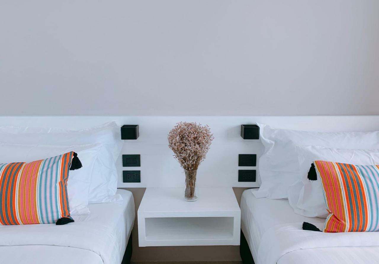 Blue Tao Beach Hotel - Sha Plus Ko Tao Bagian luar foto