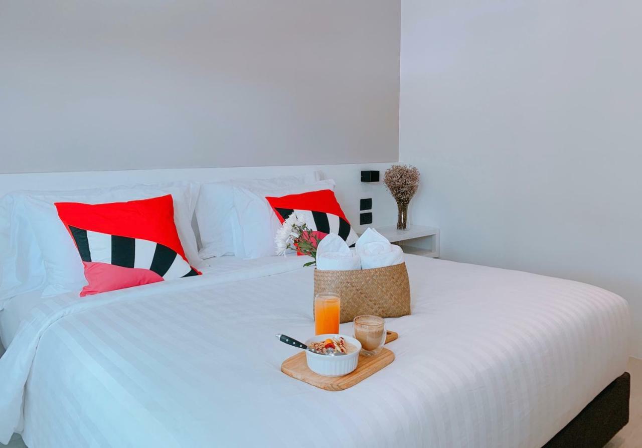 Blue Tao Beach Hotel - Sha Plus Ko Tao Bagian luar foto