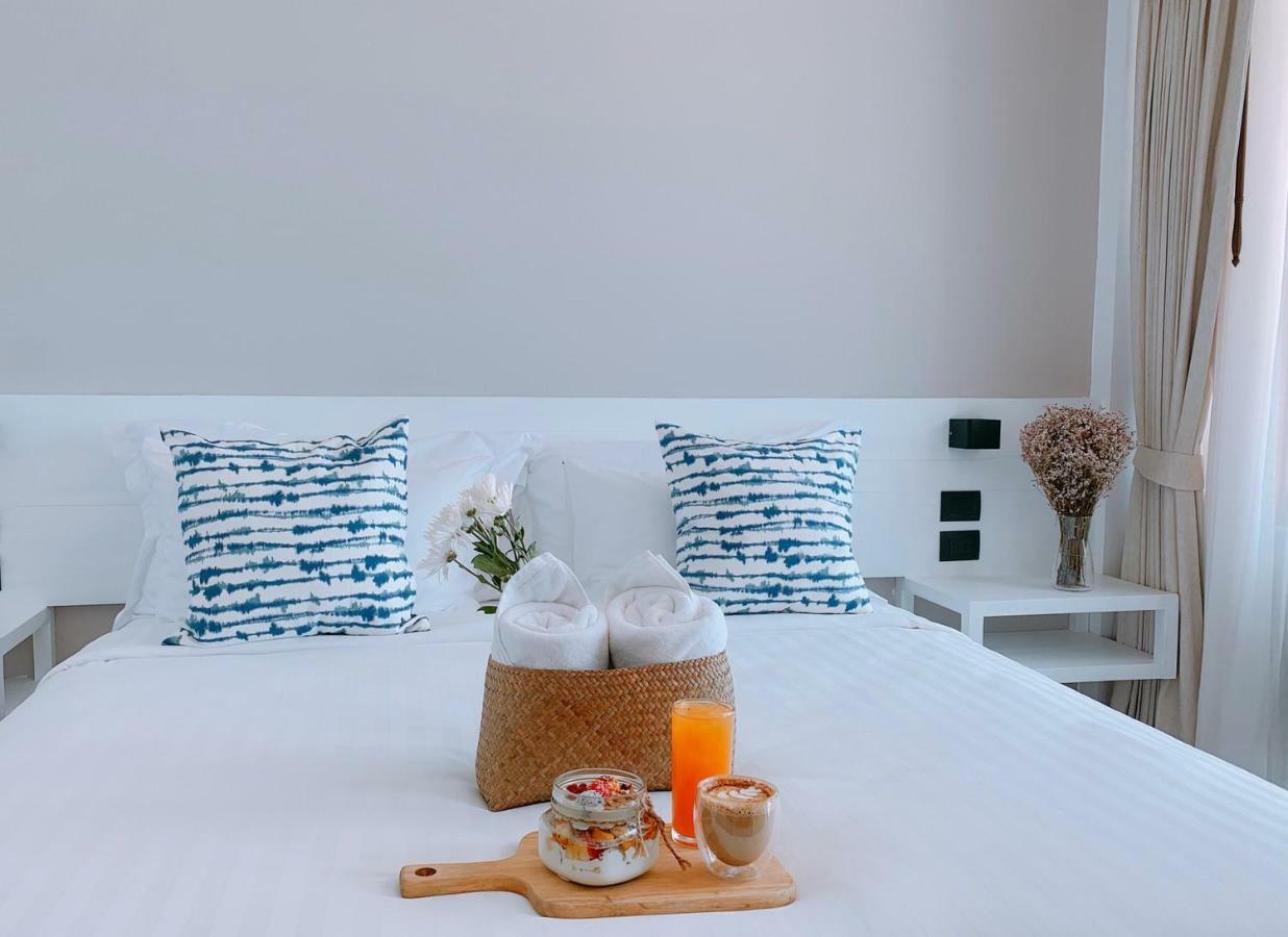 Blue Tao Beach Hotel - Sha Plus Ko Tao Bagian luar foto