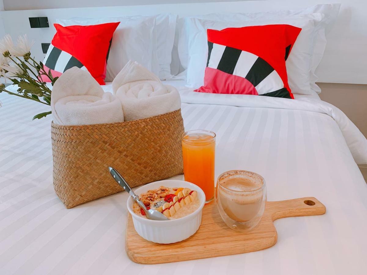 Blue Tao Beach Hotel - Sha Plus Ko Tao Bagian luar foto