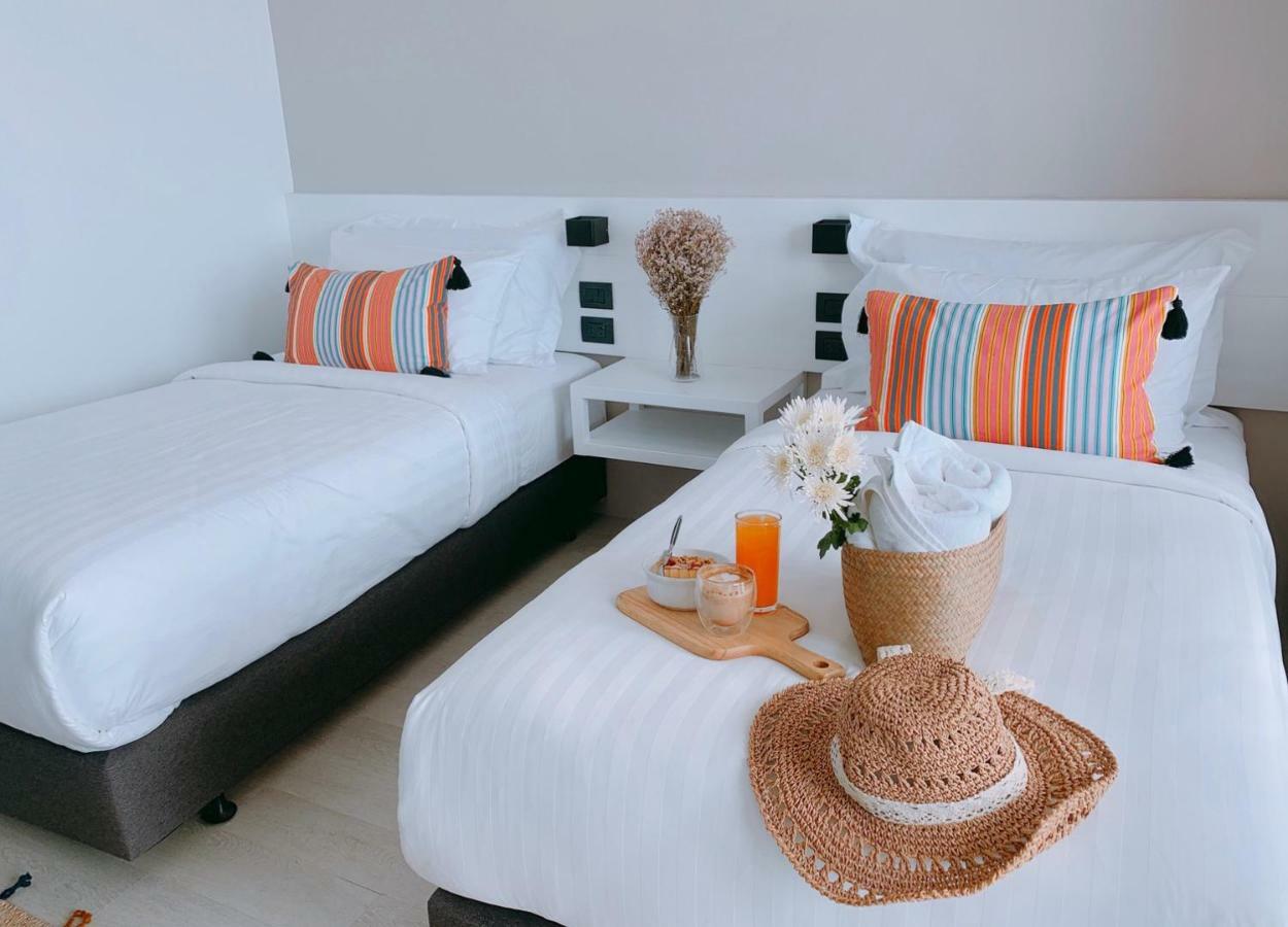 Blue Tao Beach Hotel - Sha Plus Ko Tao Bagian luar foto